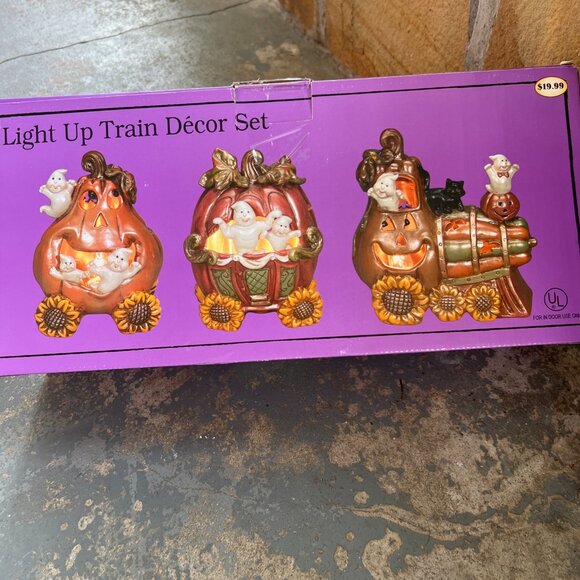 vintage Halloween light up train ghosts, cats, pumpkins sunflowers 3 piece set - Picture 2 of 16
